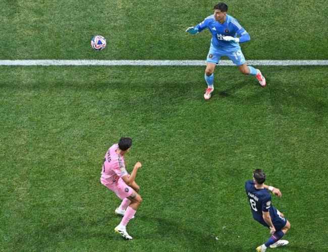 PSG áp đảo Inter Miami với chiến thắng 4-0: Messi bất lực trước sức mạnh collective