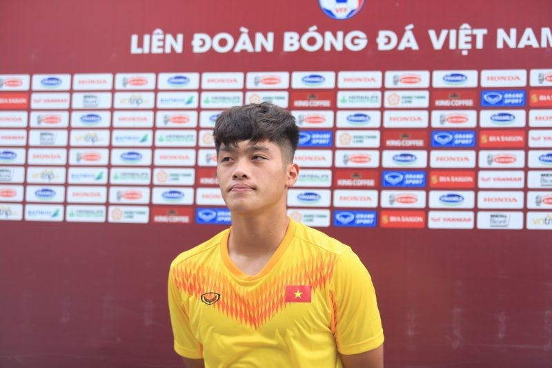 U23 Việt Nam thắng chật vật, Quốc Việt thẳng thắn thừa nhận phung phí cơ hội